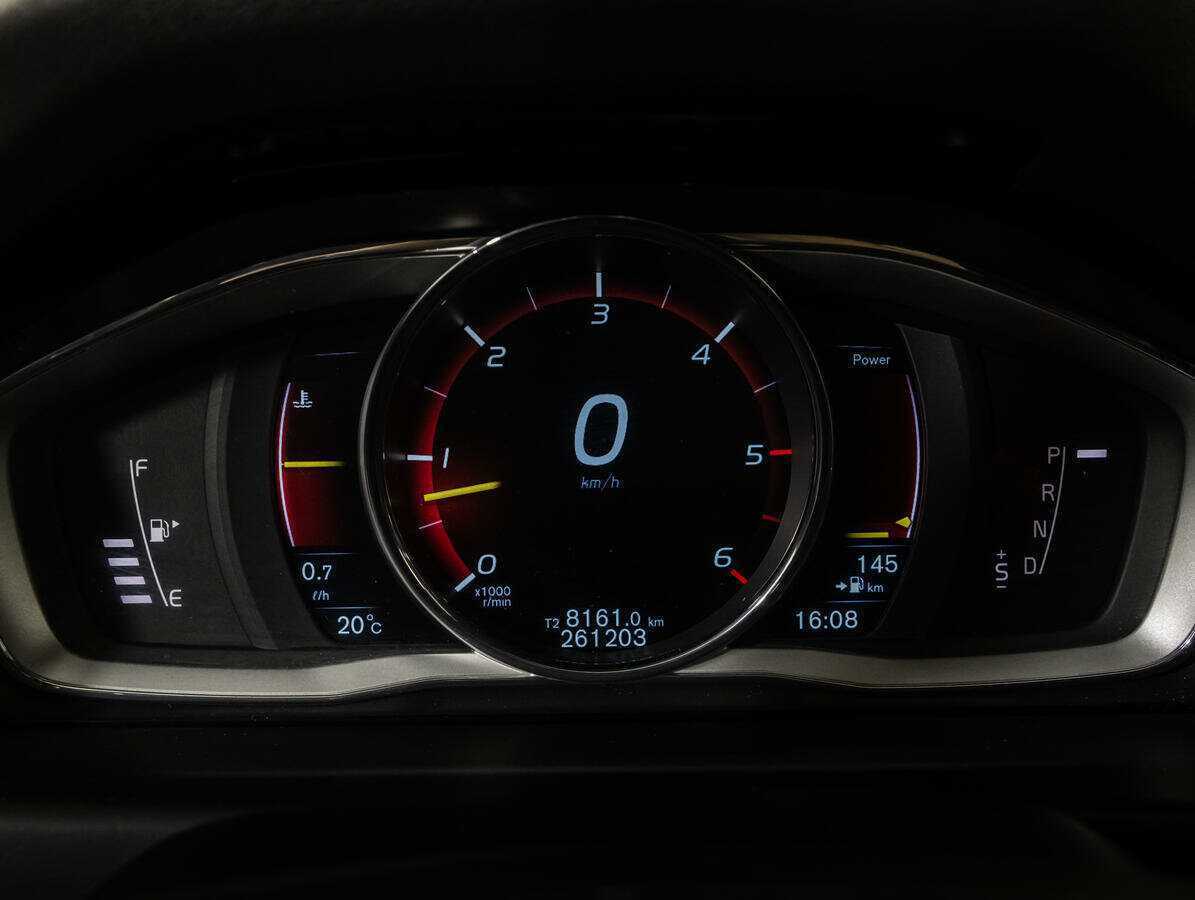 Volvo XC70, 2014 Фото №10