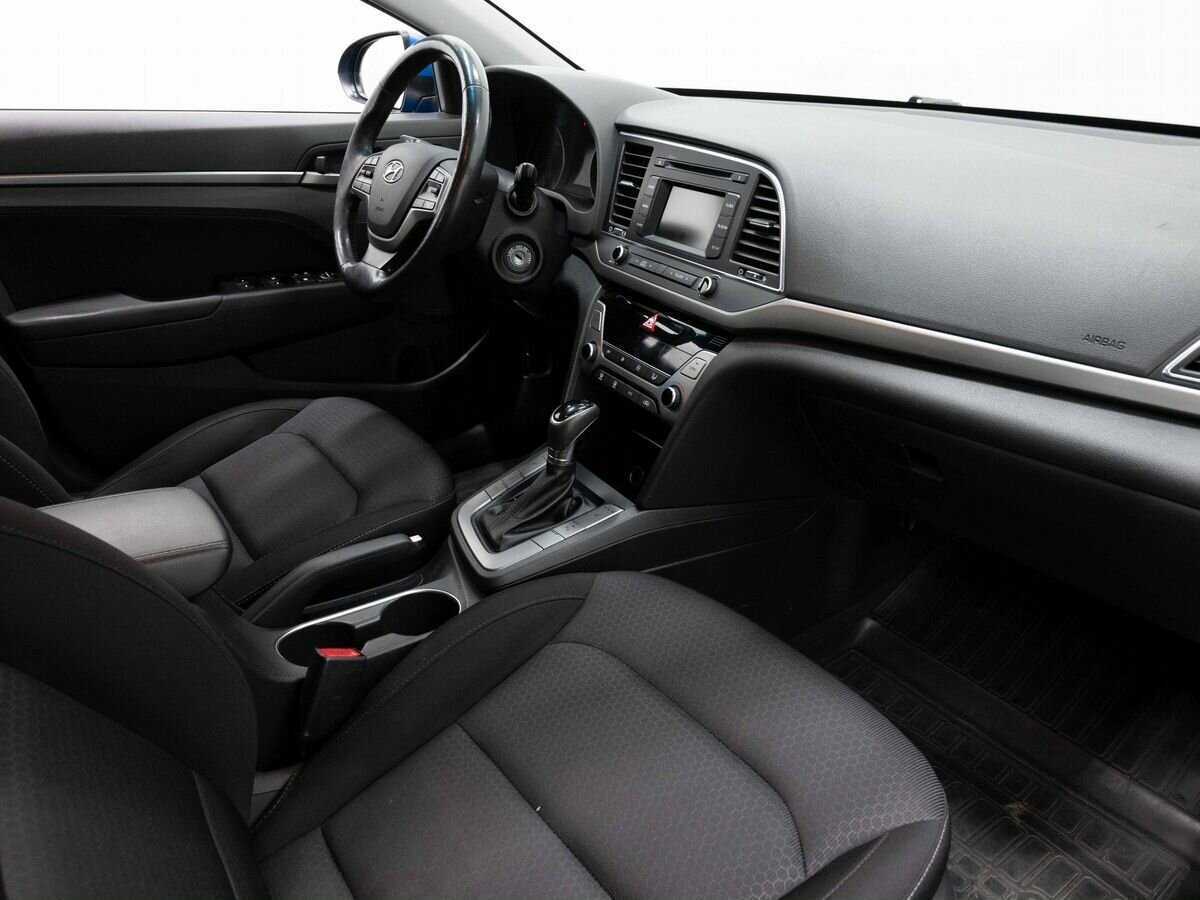 Hyundai Elantra, 2017 Фото №10