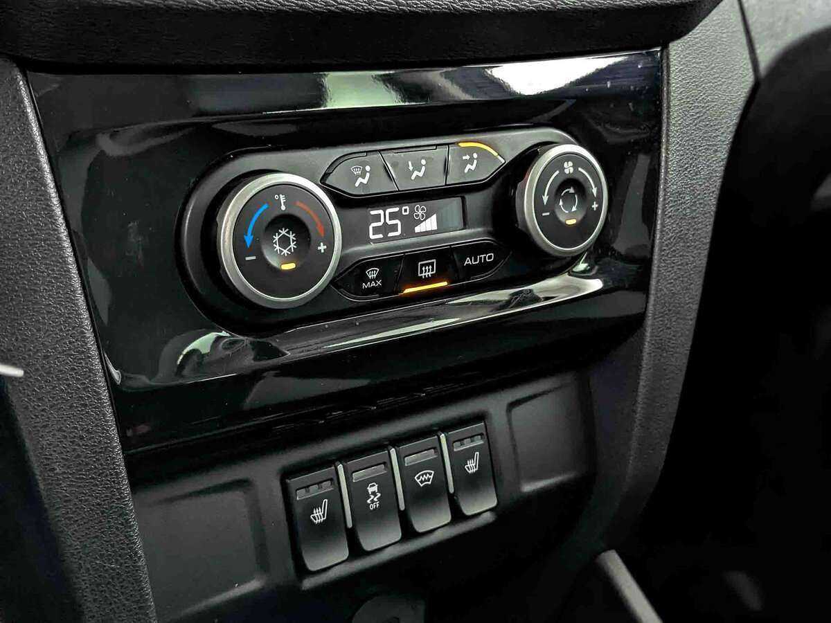 Lada (ВАЗ) XRAY Cross, 2021 Фото №17