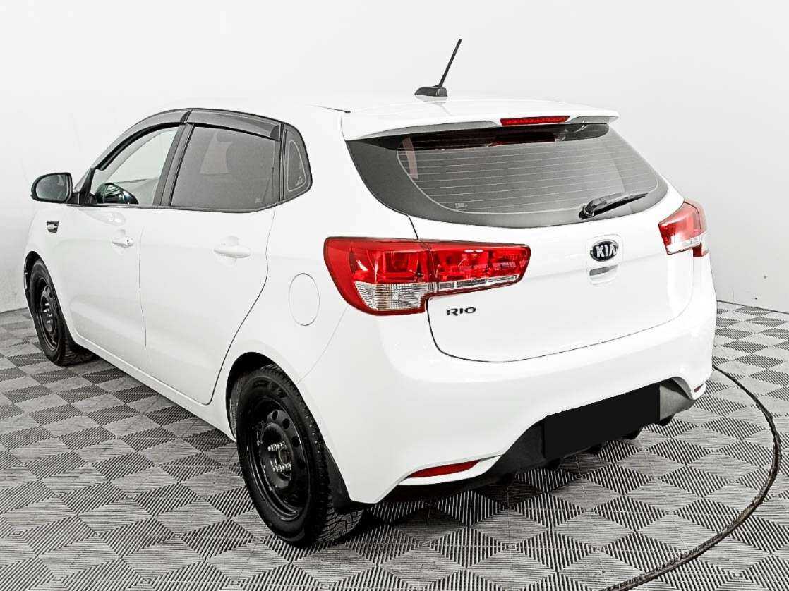 Kia Rio, 2017 Фото №7