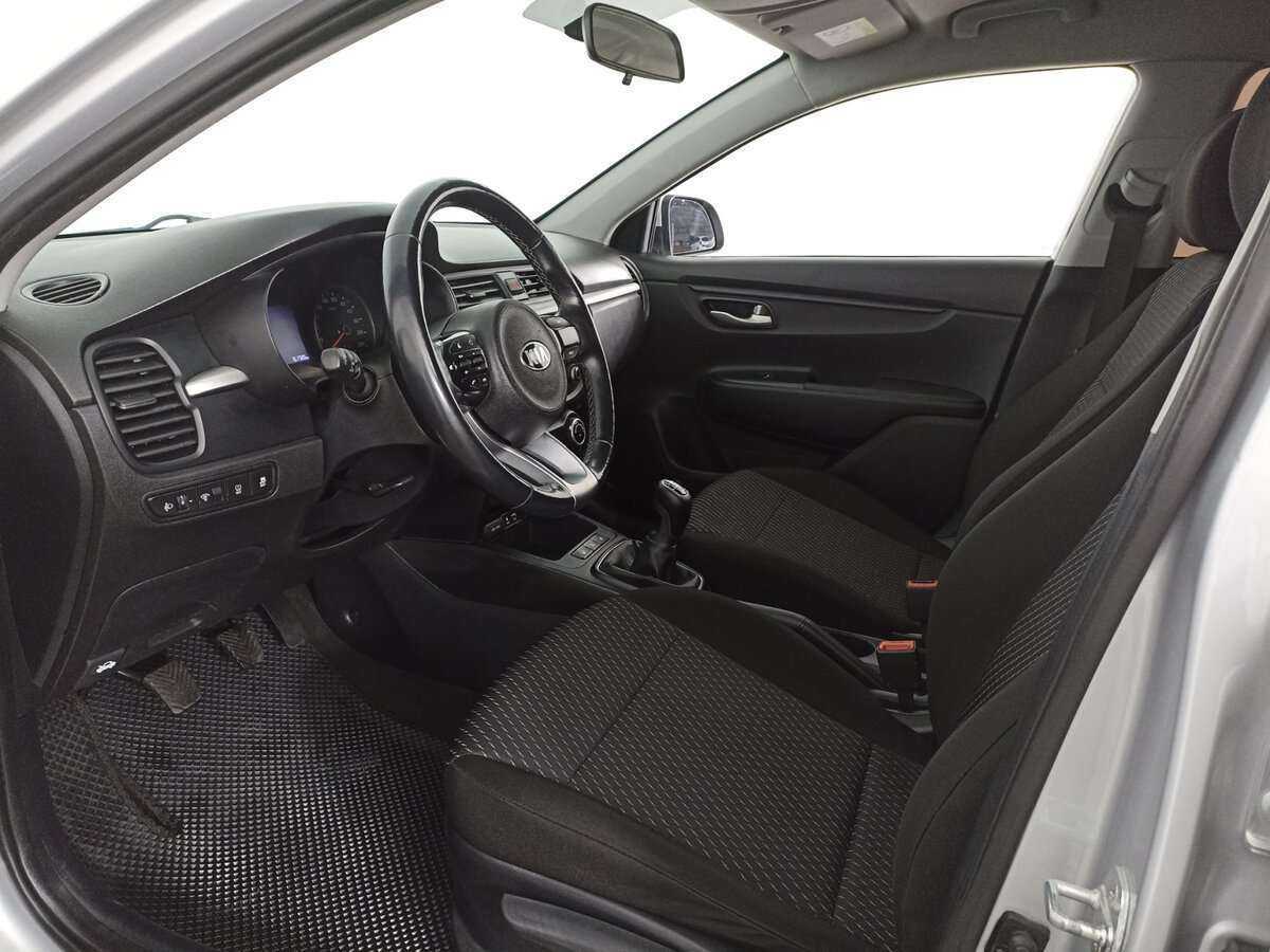 Kia Rio X-Line, 2019 Фото №14