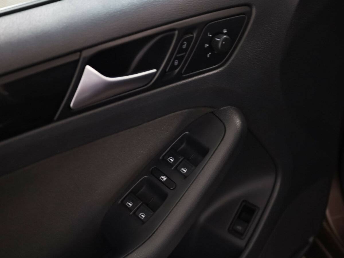 Volkswagen Jetta VI, 2014 Фото №10