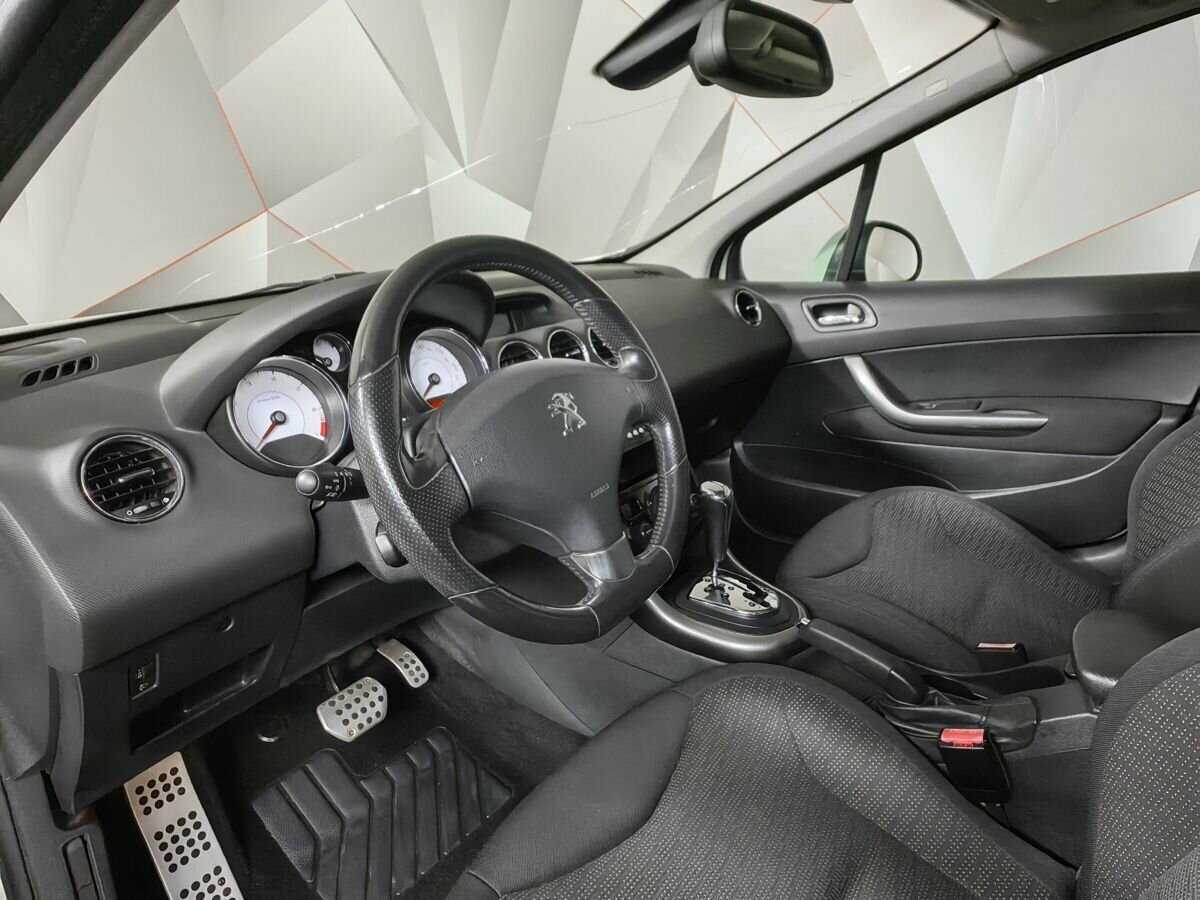 Peugeot 308, 2012 Фото №13
