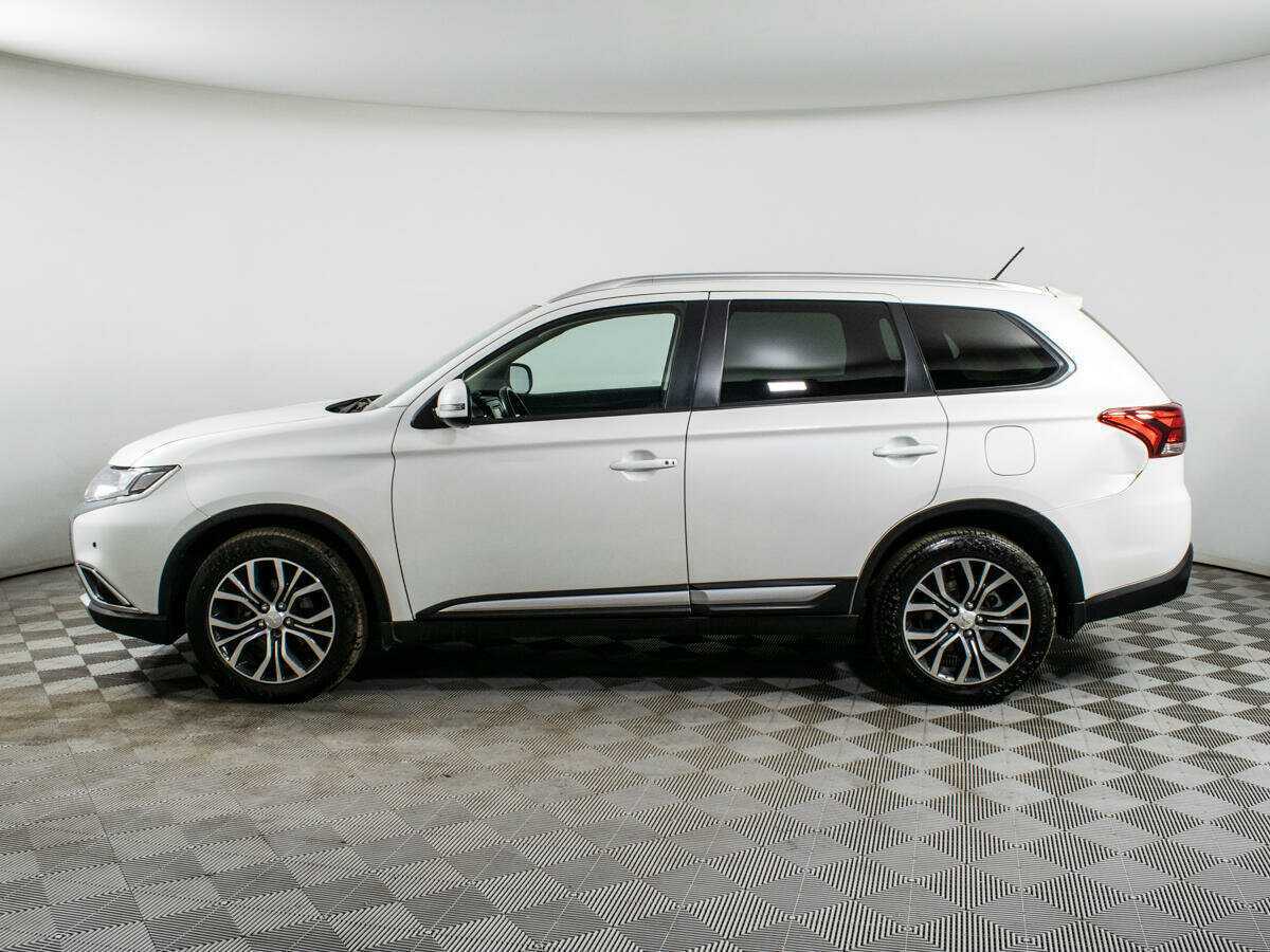 Mitsubishi Outlander, 2016 Фото №7