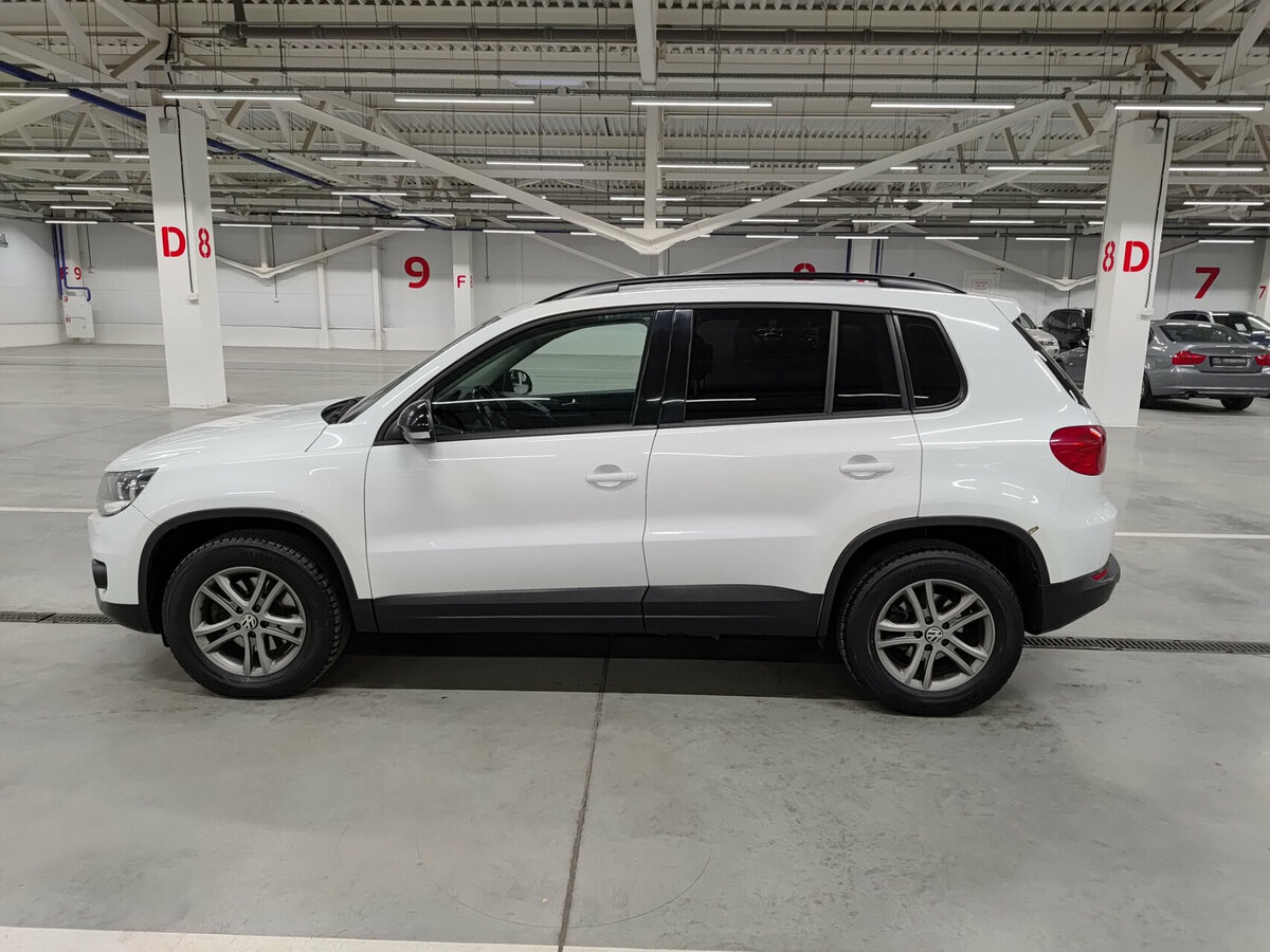 Volkswagen Tiguan I Рестайлинг, 2015 Фото №8