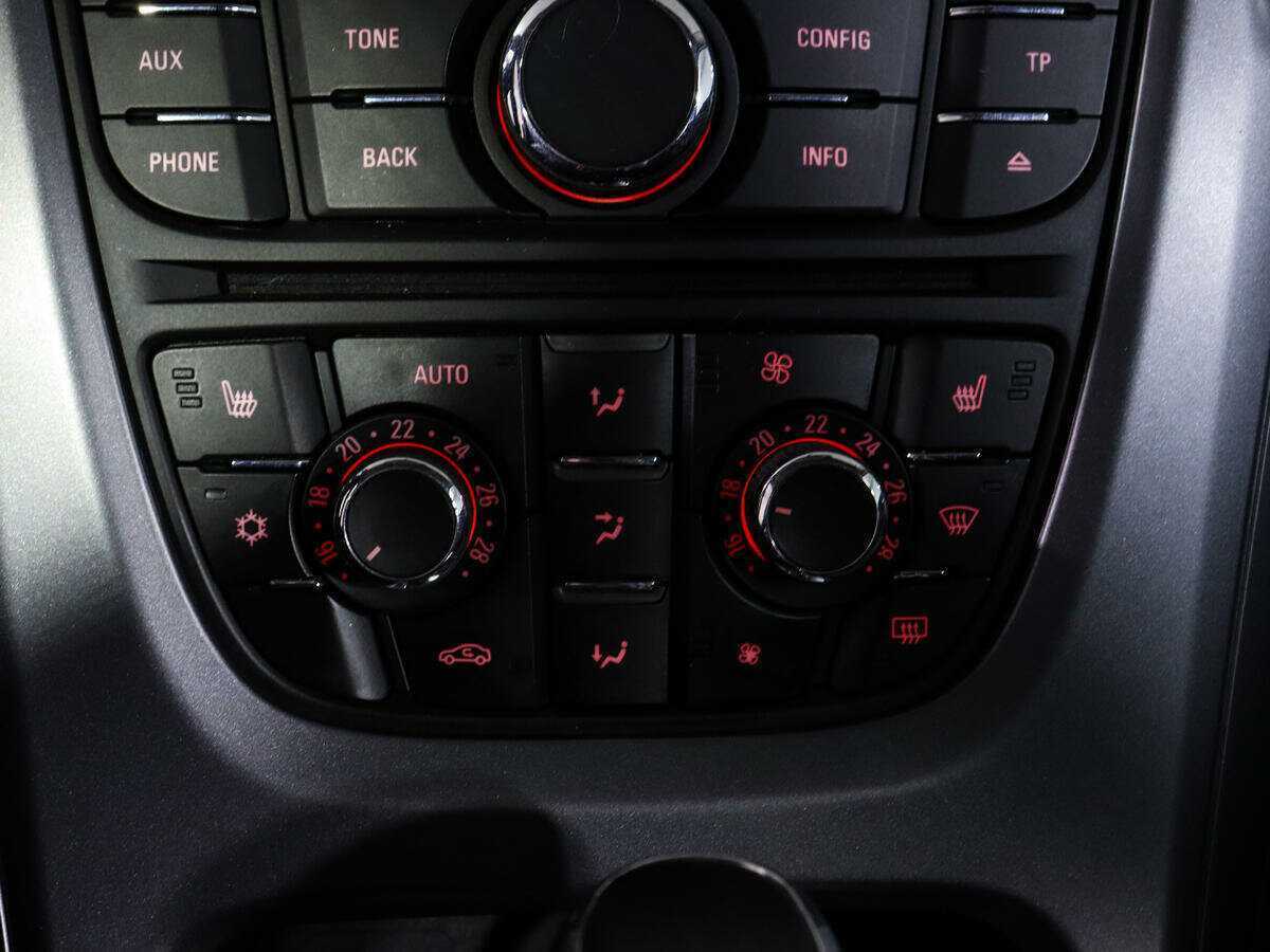 Opel Astra, 2012 Фото №17