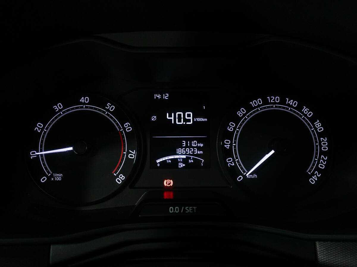 Skoda Rapid, 2021 Фото №12