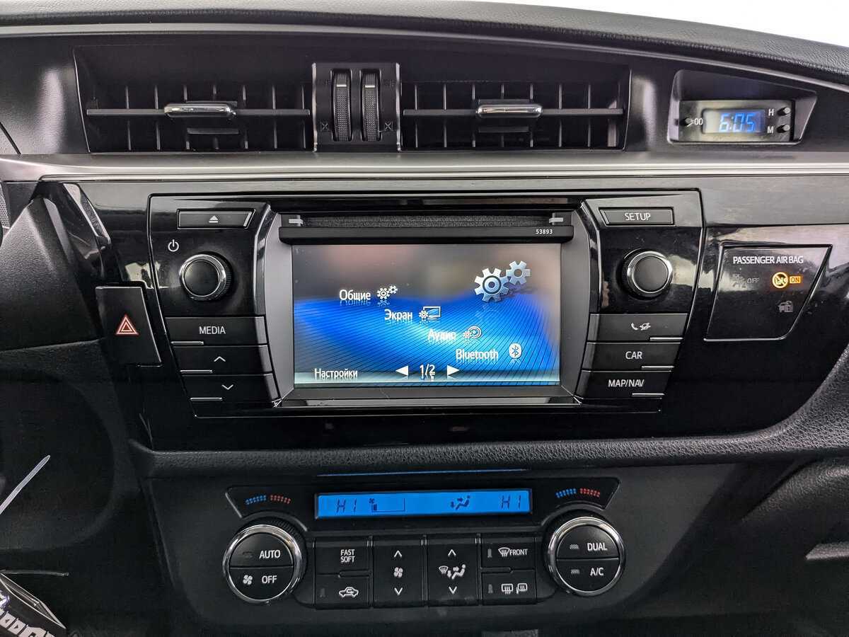 Toyota Corolla, 2014 Фото №15