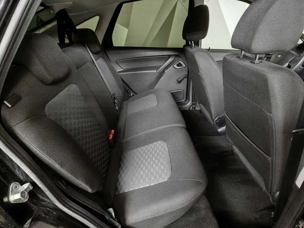 Lada (ВАЗ) Granta, 2022 Фото №12