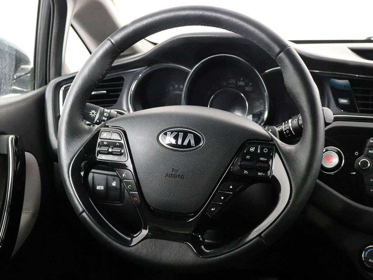 Kia Ceed, 2017 Фото №12