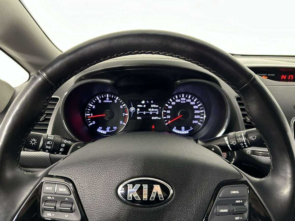 Kia Cerato, 2017 Фото №11