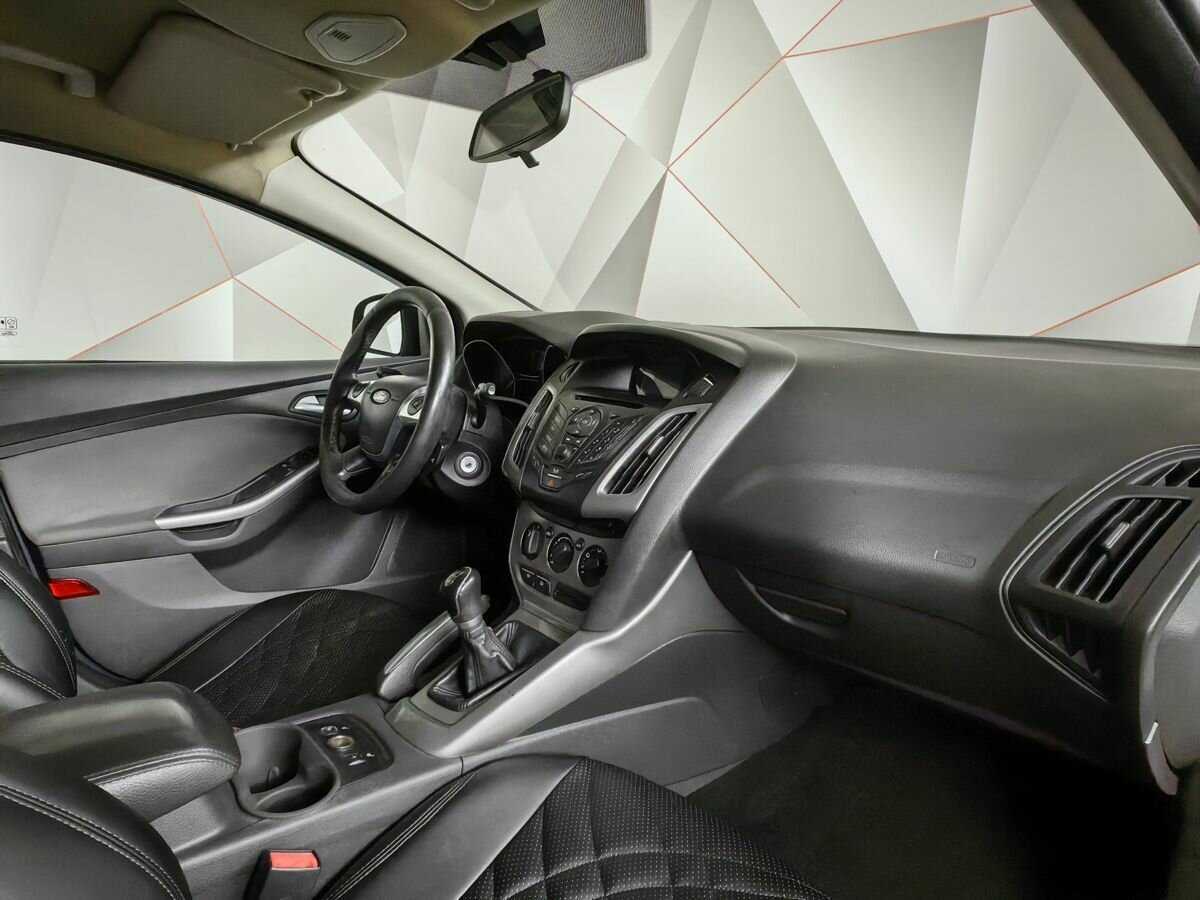 Ford Focus, 2012 Фото №8