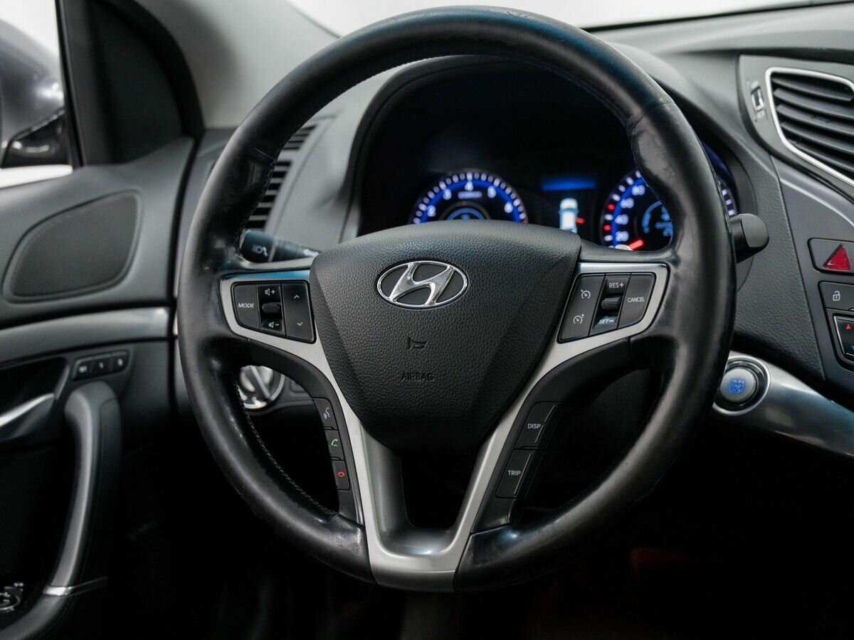 Hyundai i40, 2012 Фото №11