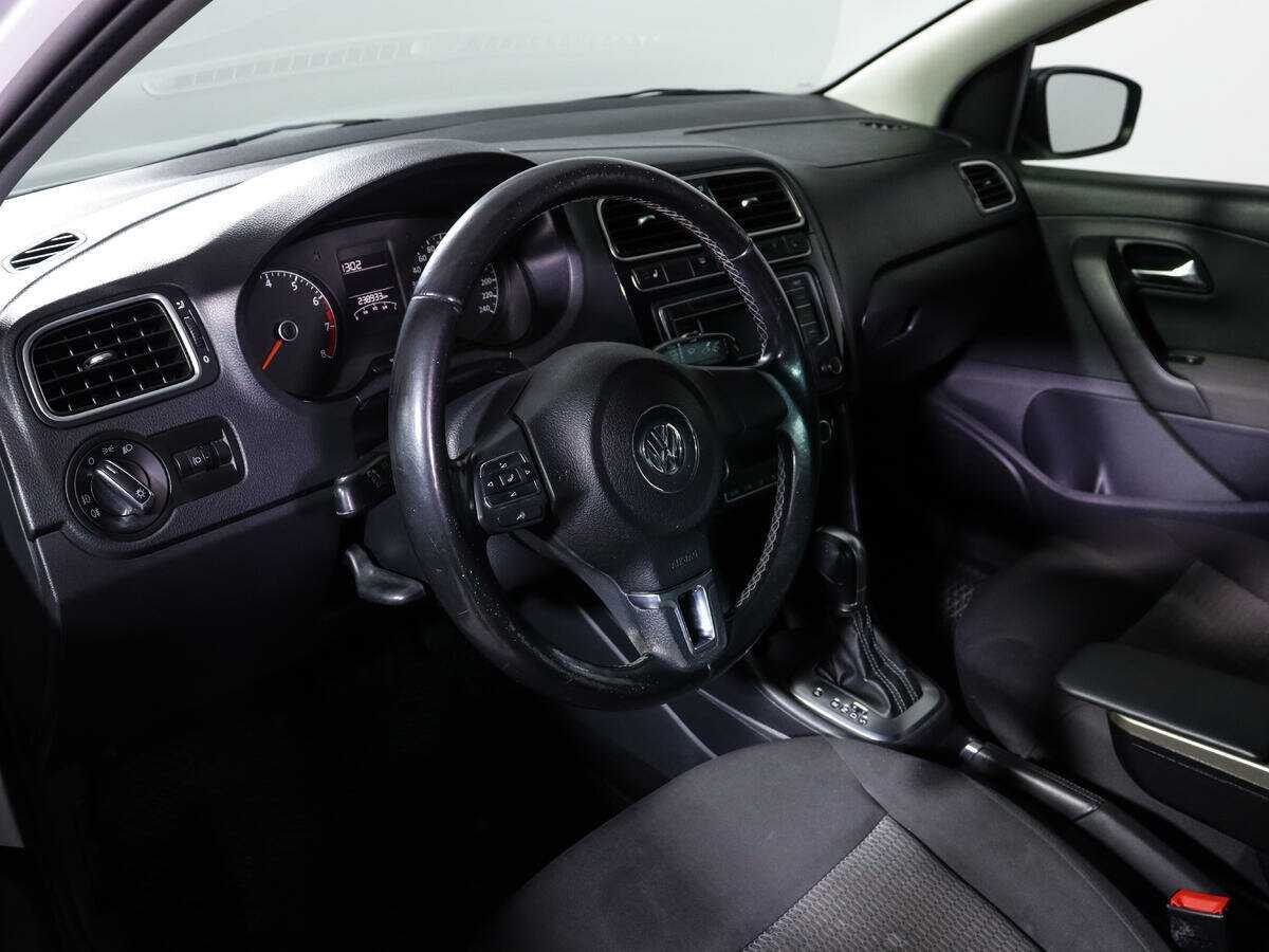 Volkswagen Polo, 2014 Фото №13
