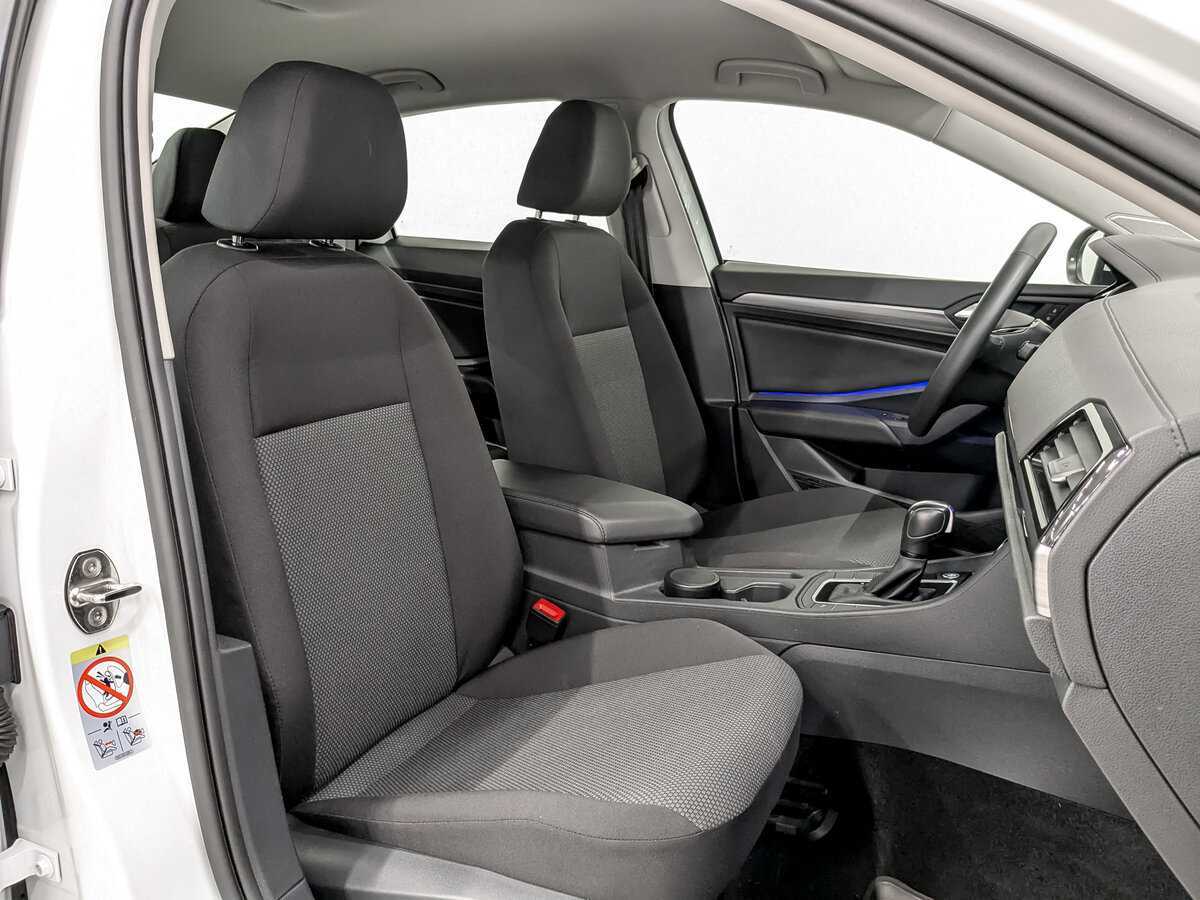 Volkswagen Jetta, 2020 Фото №23