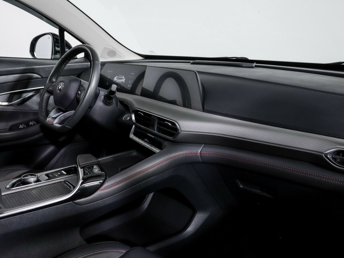 Changan UNI-T I, 2023 Фото №7