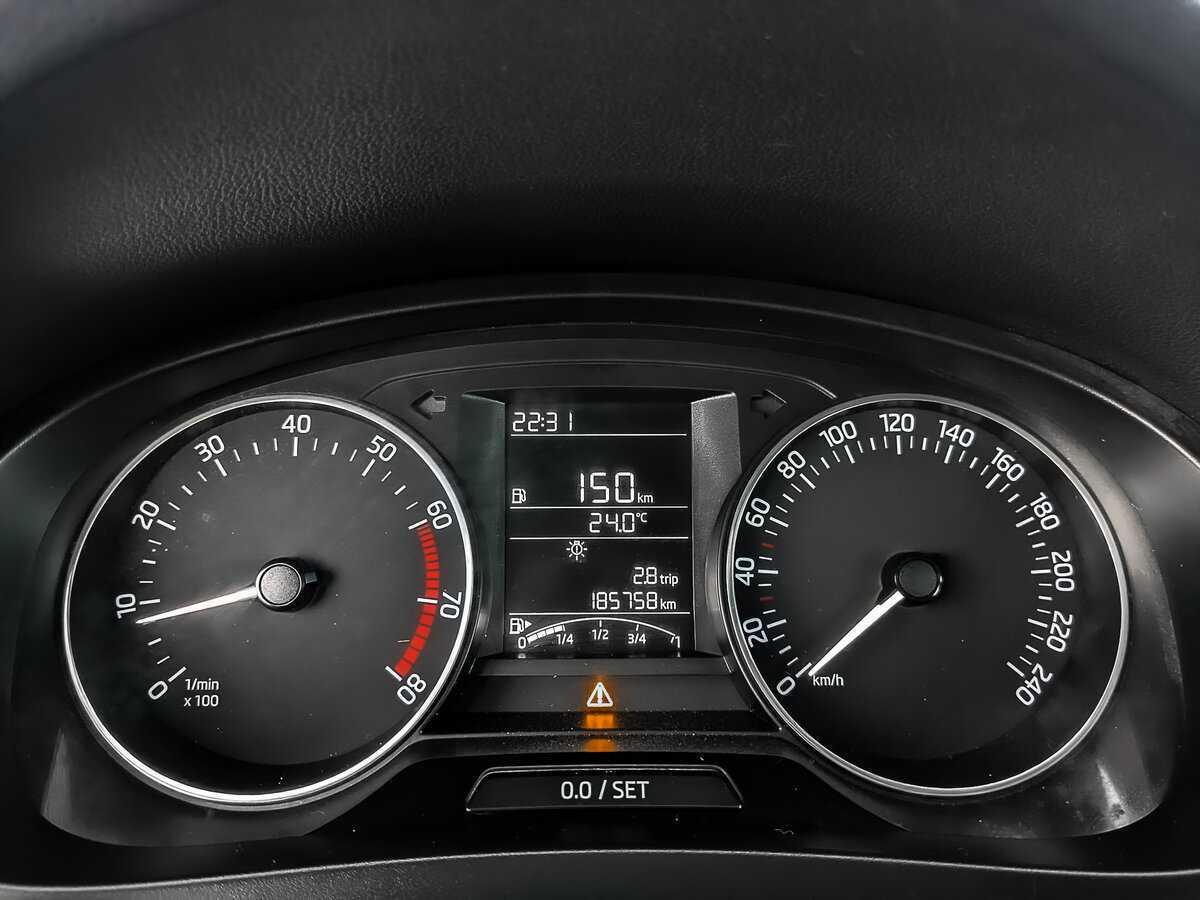 Skoda Rapid, 2017 Фото №16