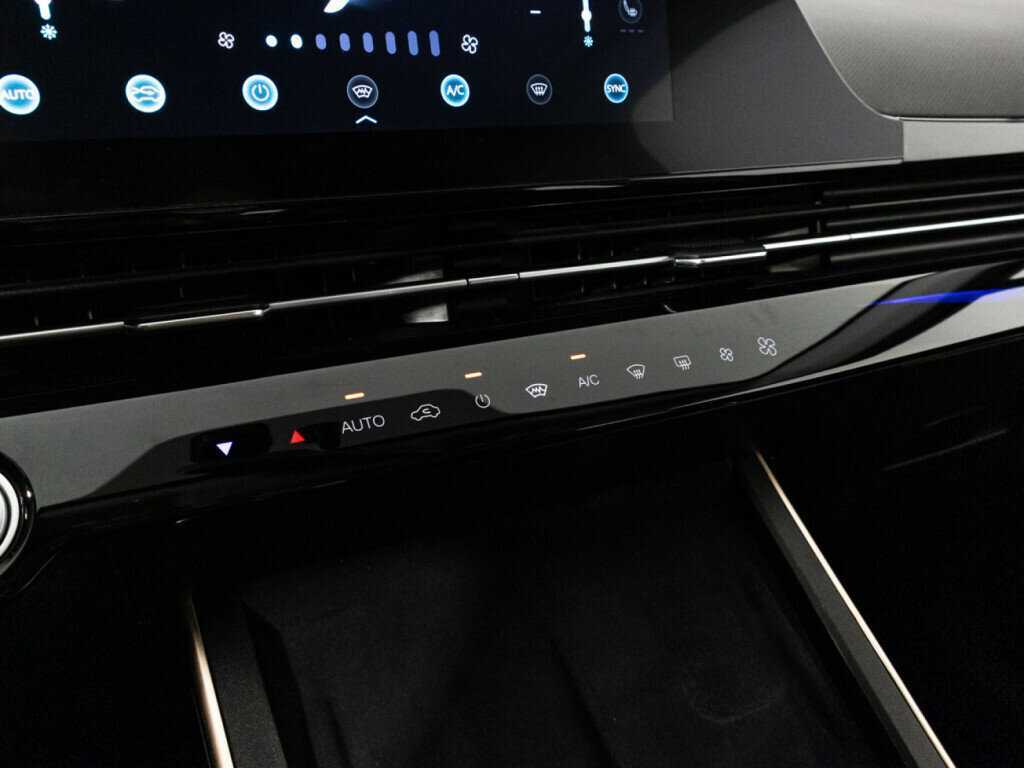 Omoda C5, 2023 Фото №19