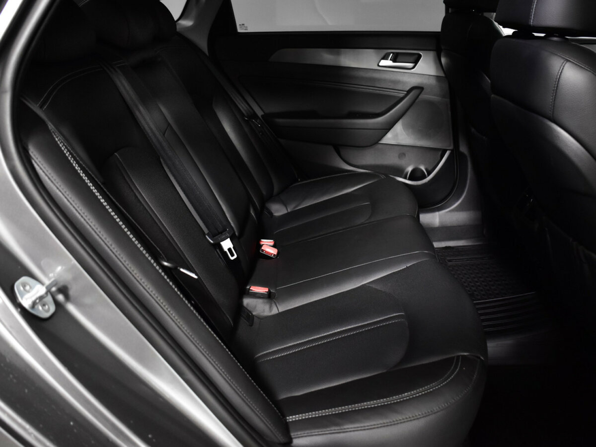 Hyundai Sonata VII (LF) Рестайлинг, 2018 Фото №10