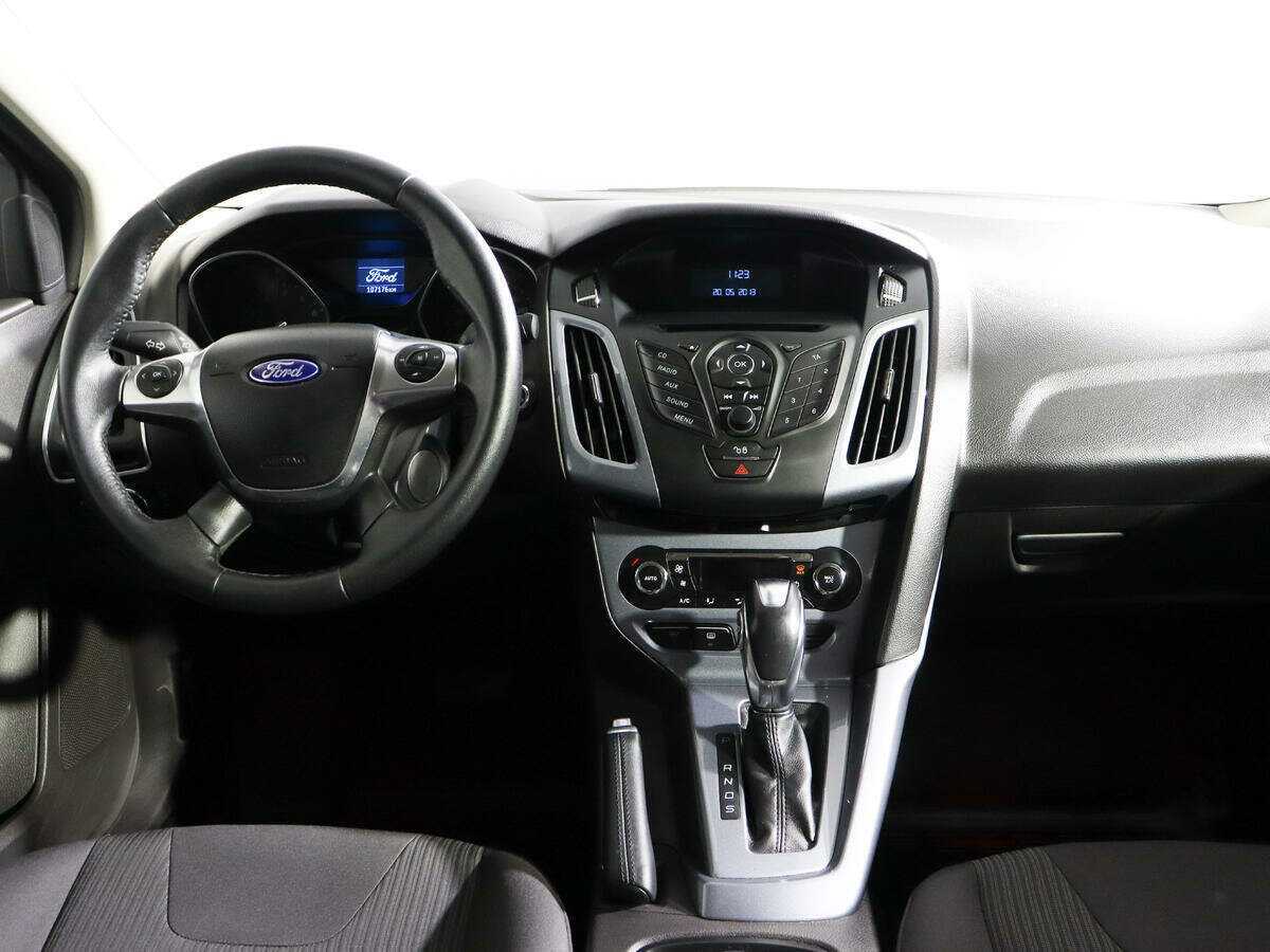 Ford Focus, 2013 Фото №10