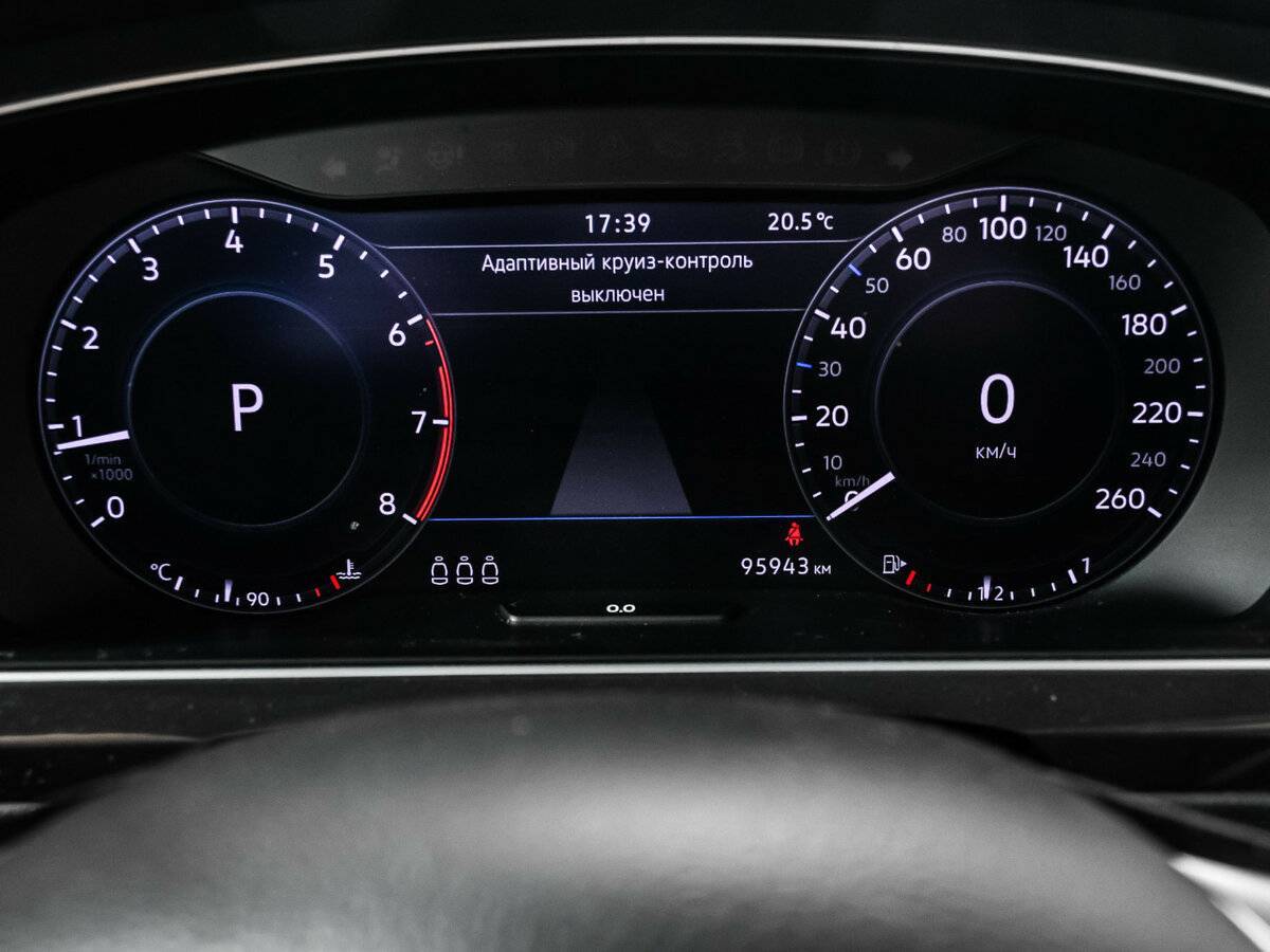 Volkswagen Tiguan, 2018 Фото №10