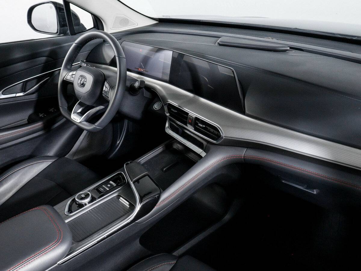 Changan UNI-T, 2023 Фото №9