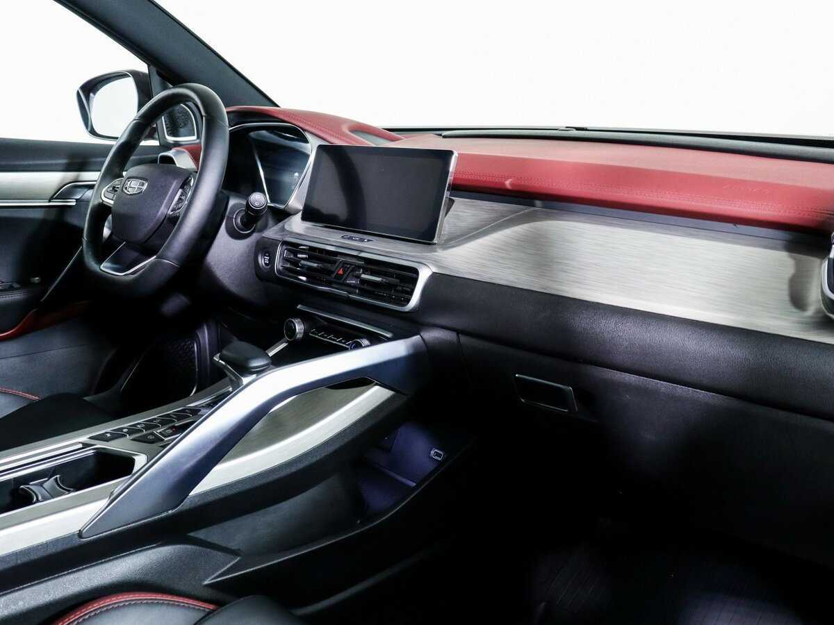 Geely Coolray, 2023 Фото №9