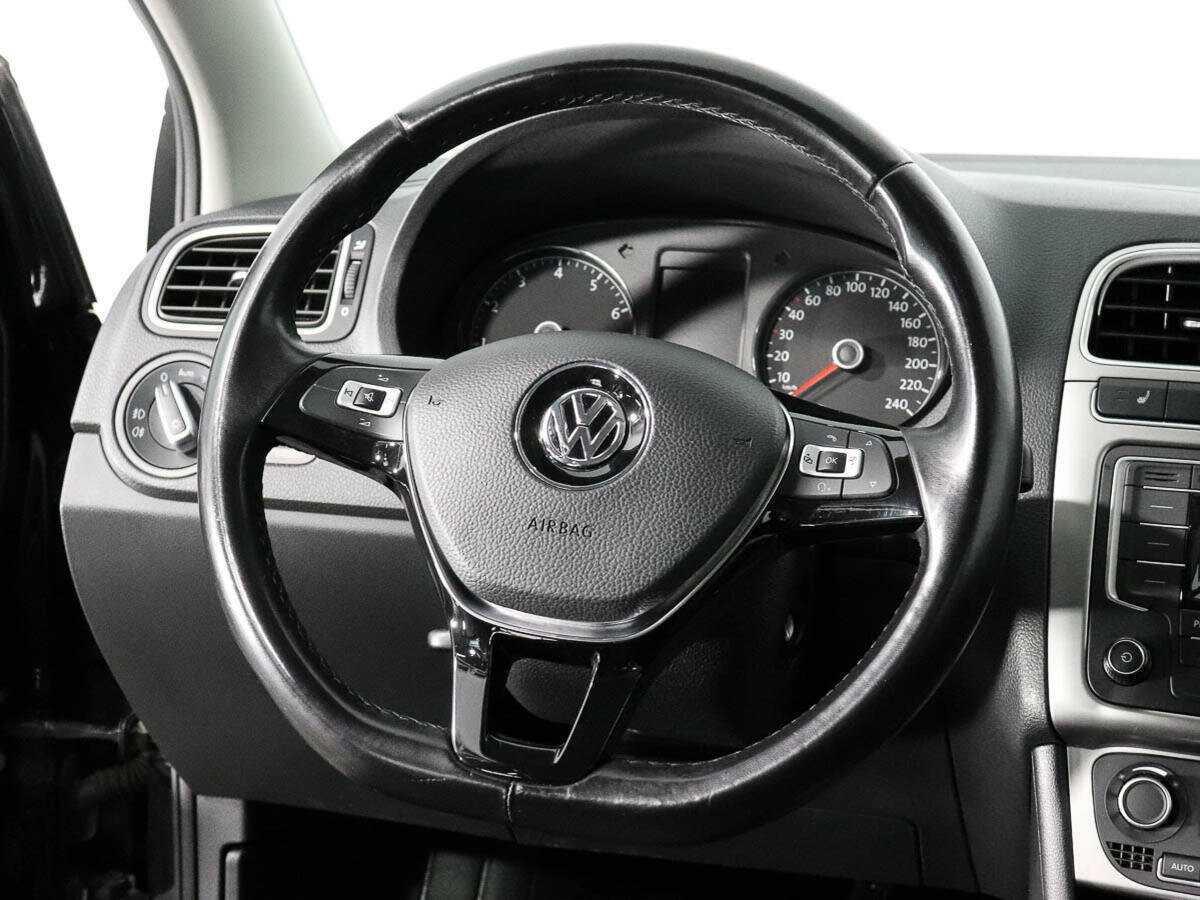 Volkswagen Polo, 2017 Фото №15