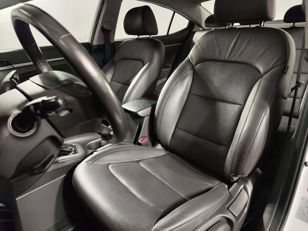 Hyundai Elantra, 2016 Фото №7