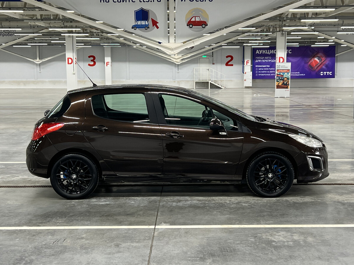Peugeot 308 I Рестайлинг, 2012 Фото №4