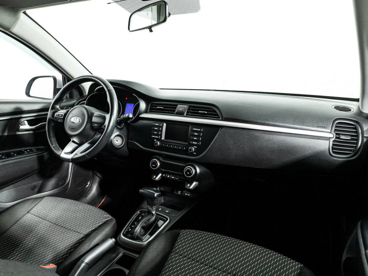 Kia Rio X-Line IV, 2019 Фото №9