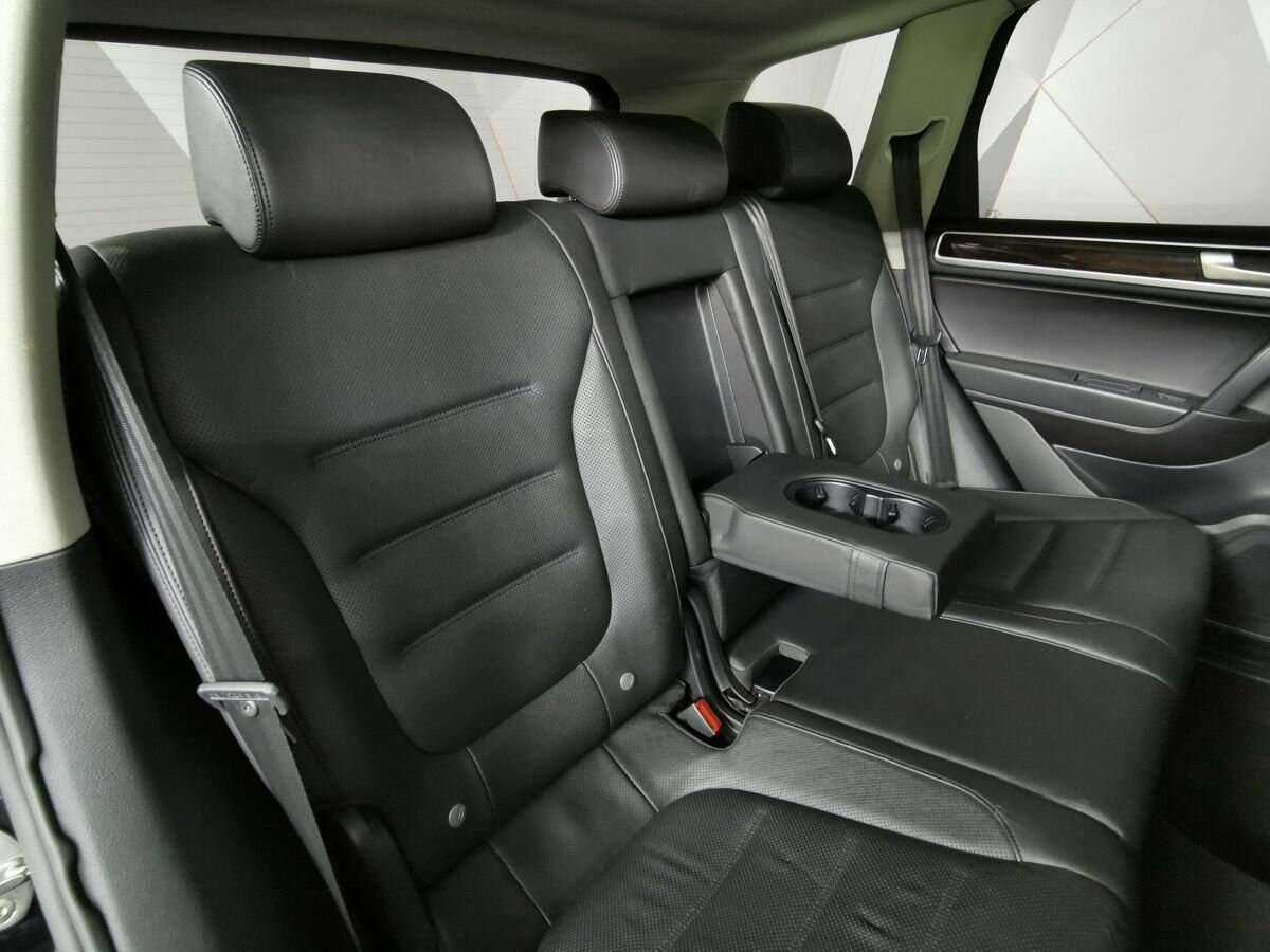 Volkswagen Touareg, 2012 Фото №13