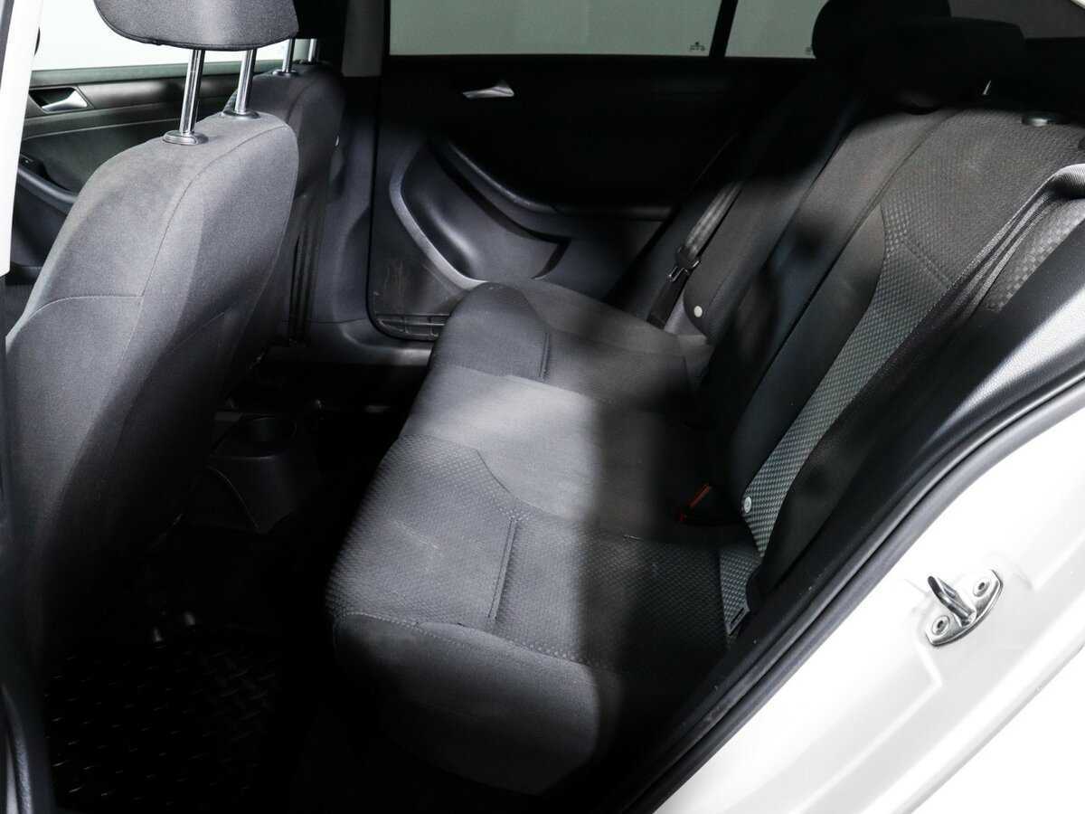 Volkswagen Jetta, 2013 Фото №7