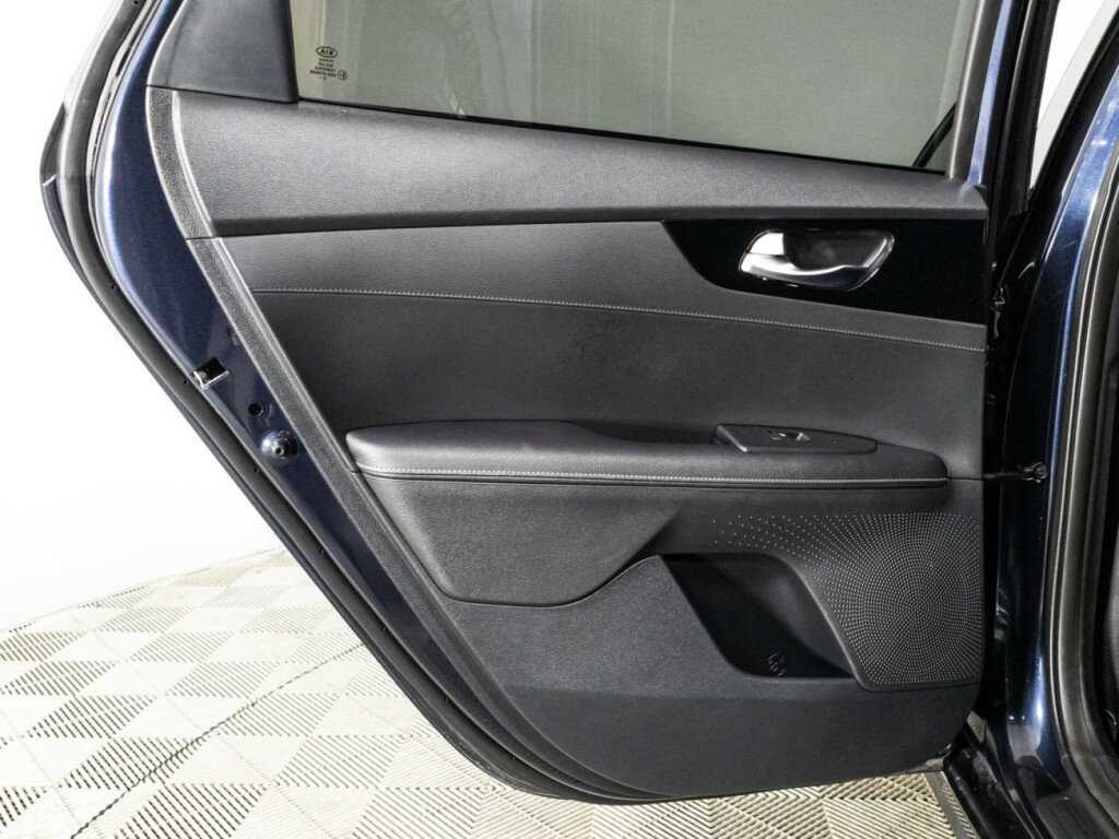Kia Cerato, 2021 Фото №28