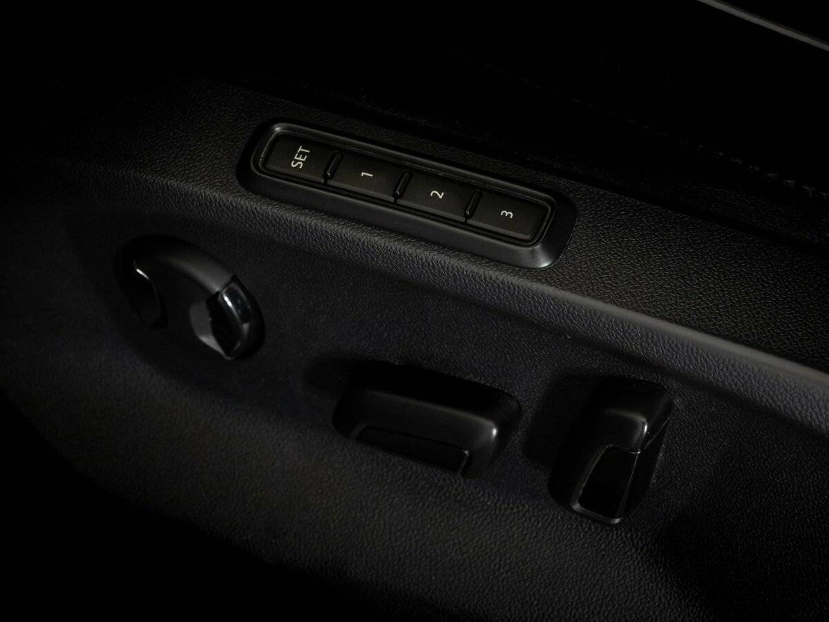 Volkswagen Tiguan, 2017 Фото №19