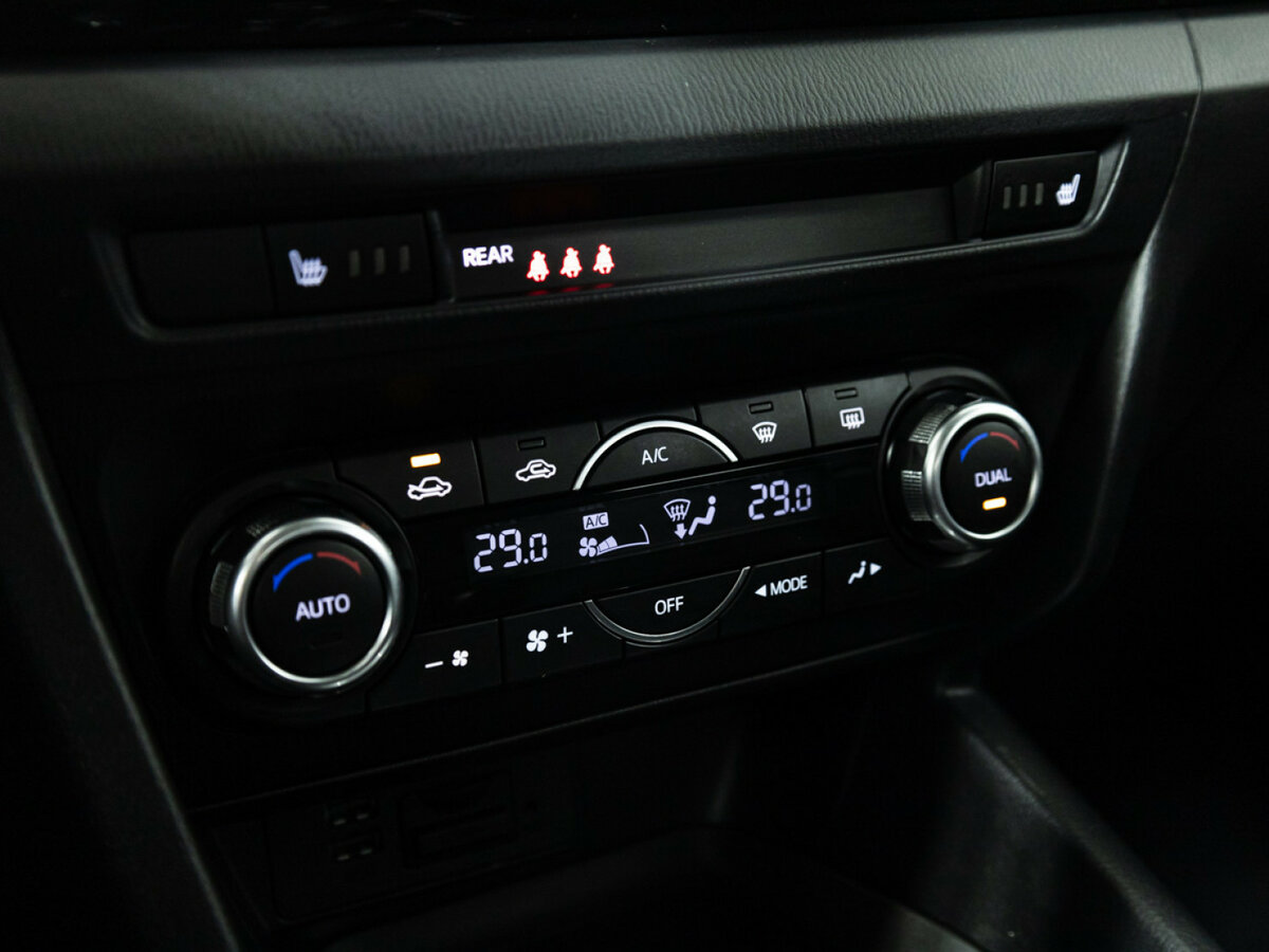 Mazda 3 III (BM), 2013 Фото №14