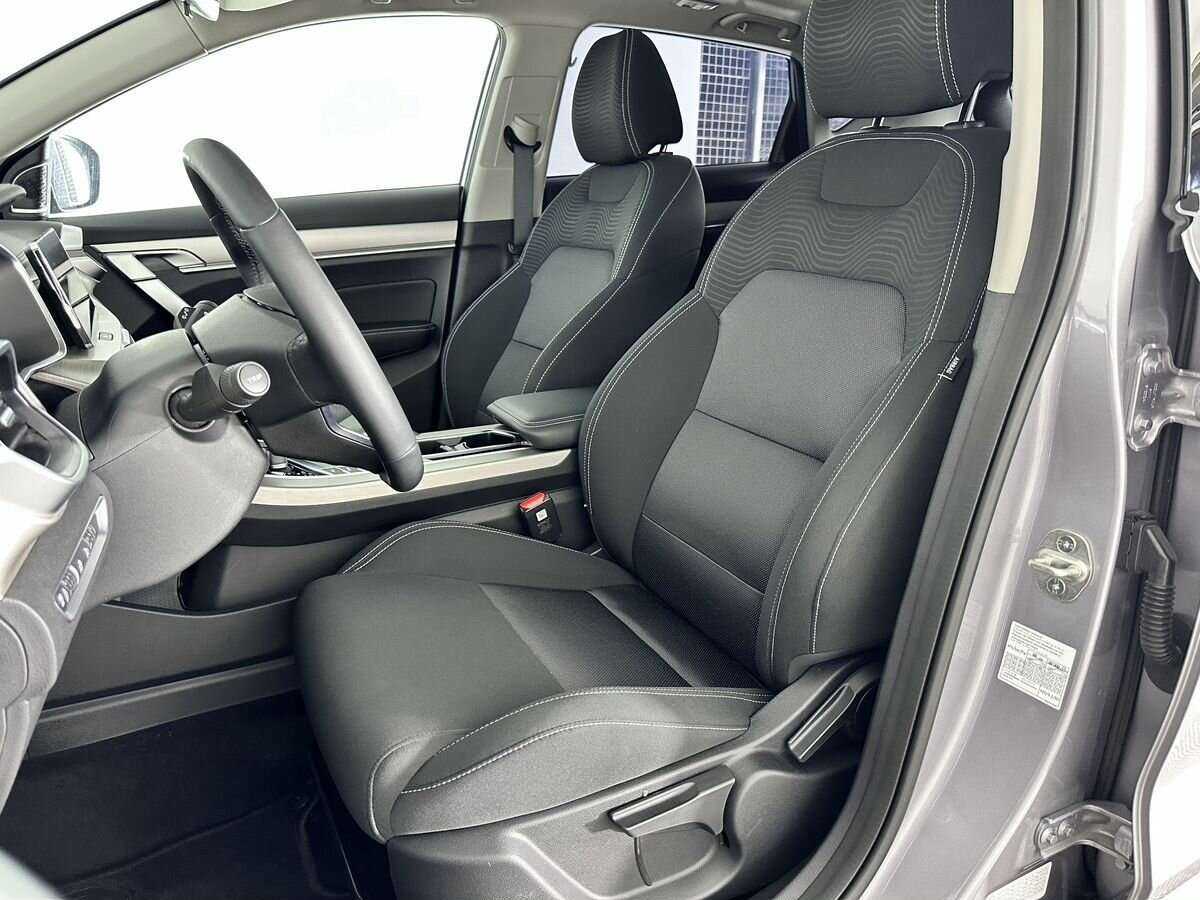 Geely Coolray, 2023 Фото №8