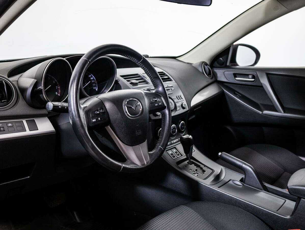 Mazda 3, 2012 Фото №11