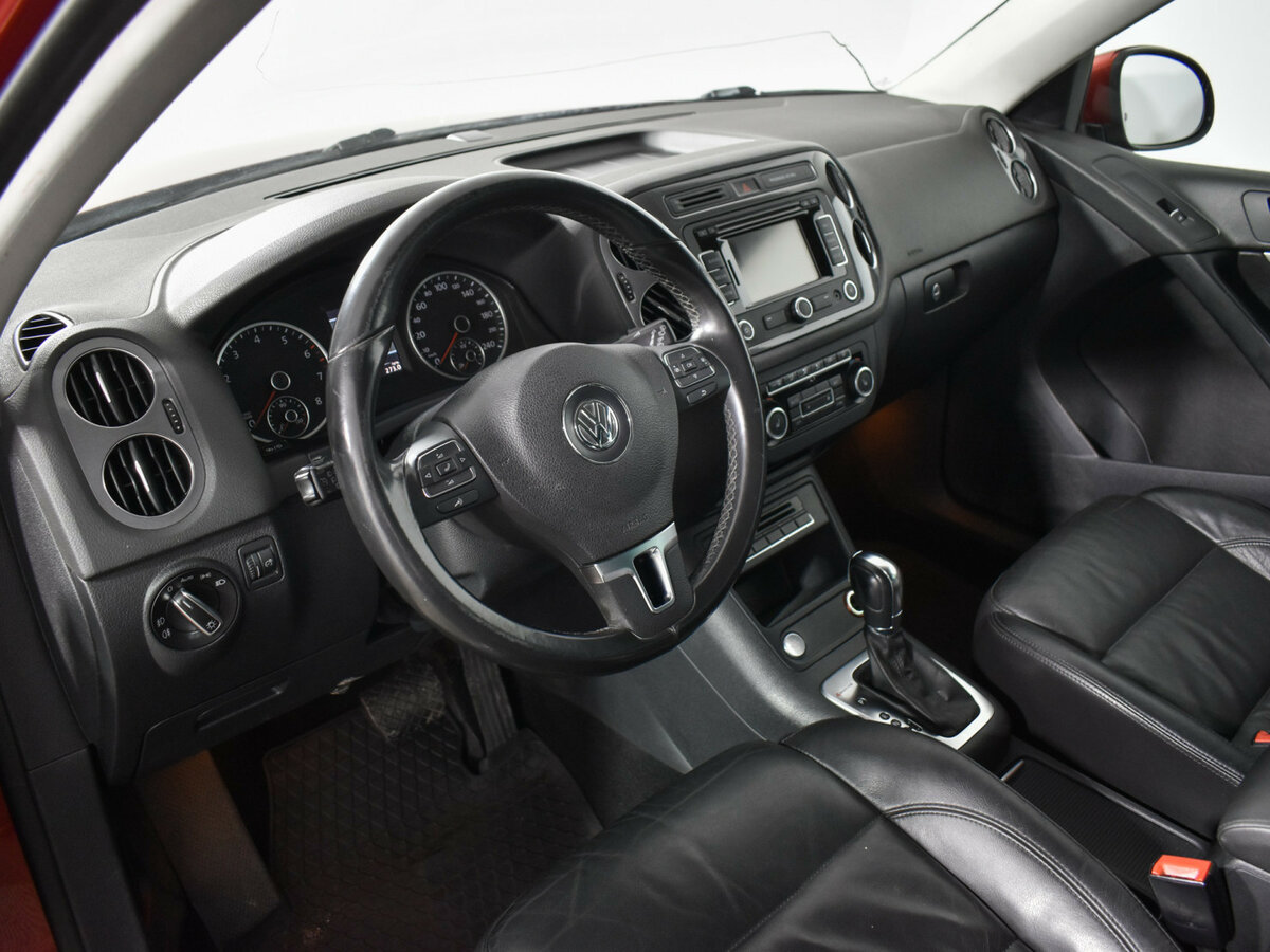 Volkswagen Tiguan I Рестайлинг, 2013 Фото №9
