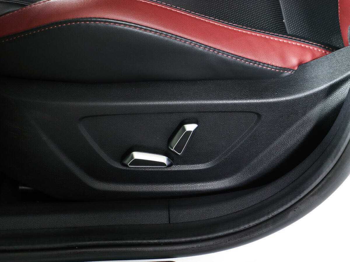 Geely Coolray, 2021 Фото №18