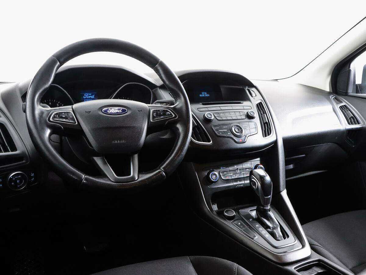 Ford Focus, 2017 Фото №11