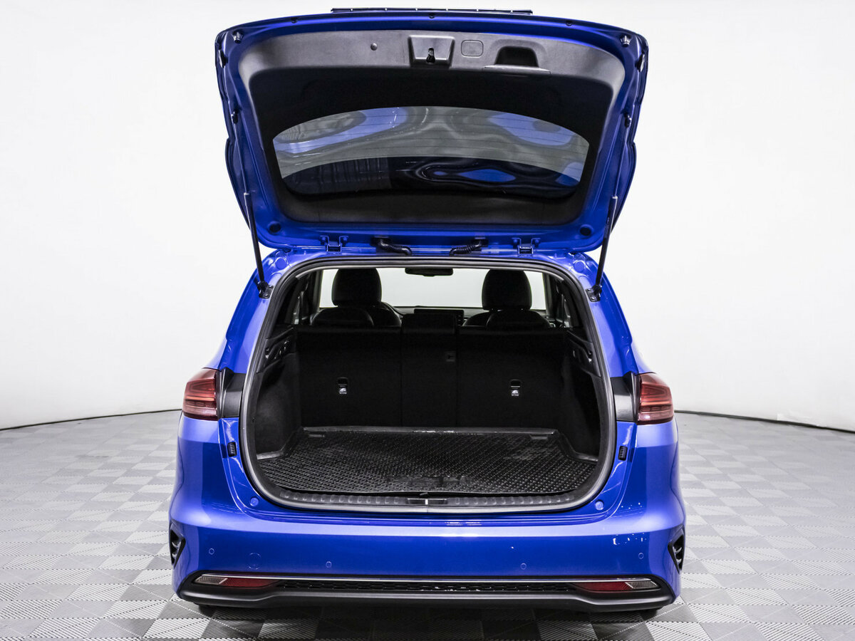 Kia Ceed III Рестайлинг, 2021 Фото №19