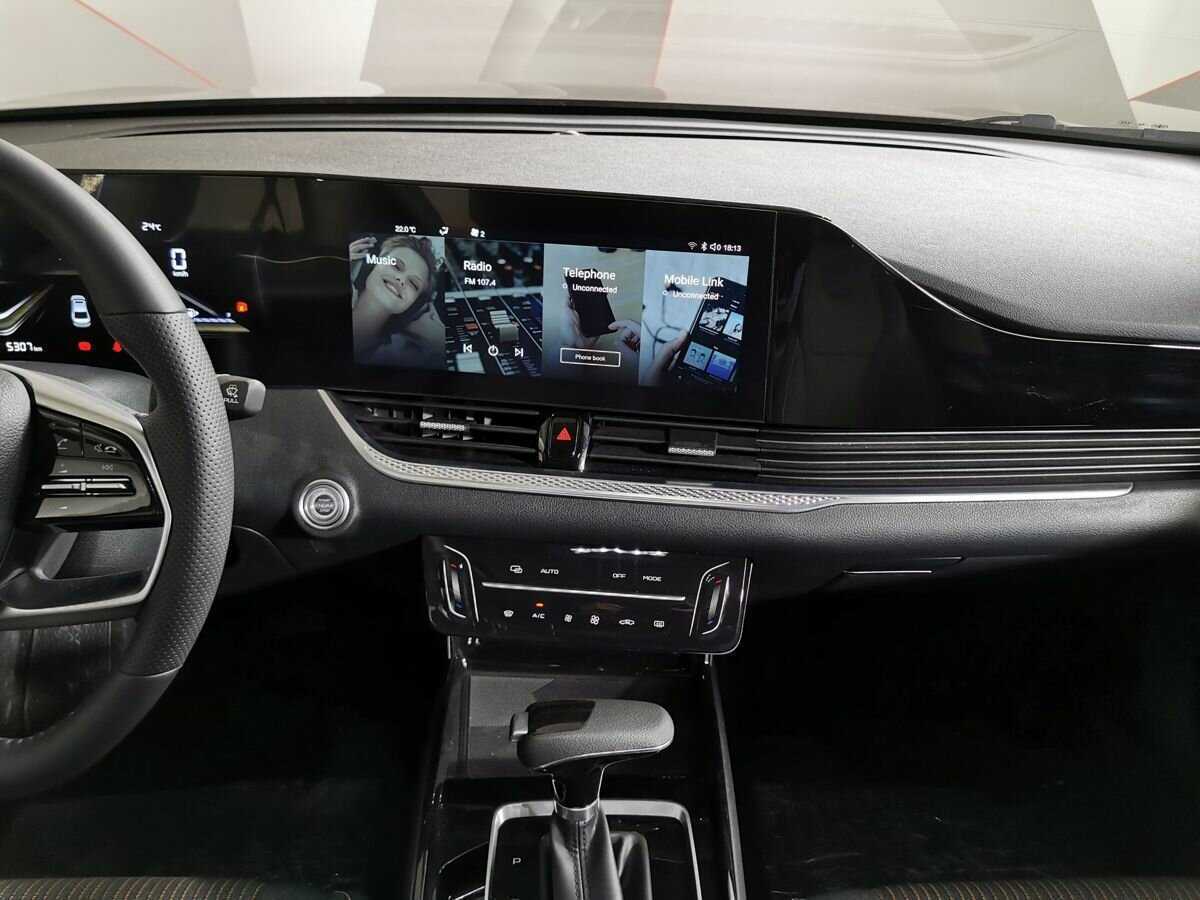 FAW Bestune B70, 2023 Фото №11