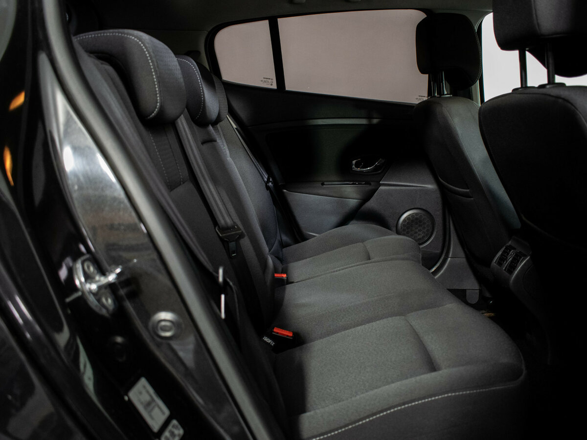 Renault Megane III Рестайлинг, 2012 Фото №7