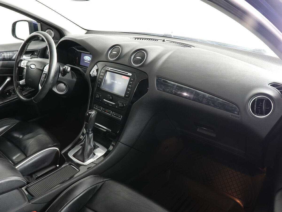 Ford Mondeo, 2013 Фото №6