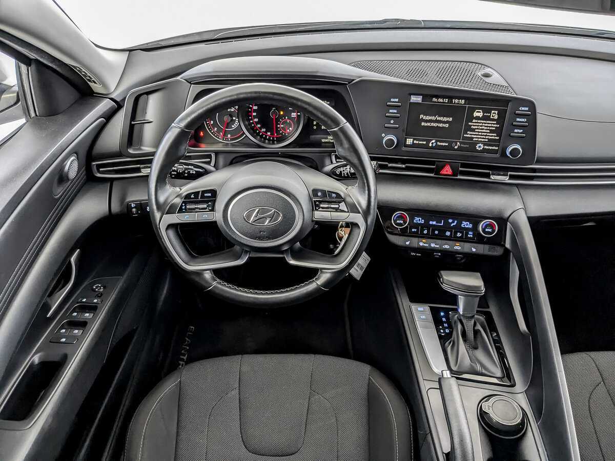 Hyundai Elantra, 2021 Фото №23