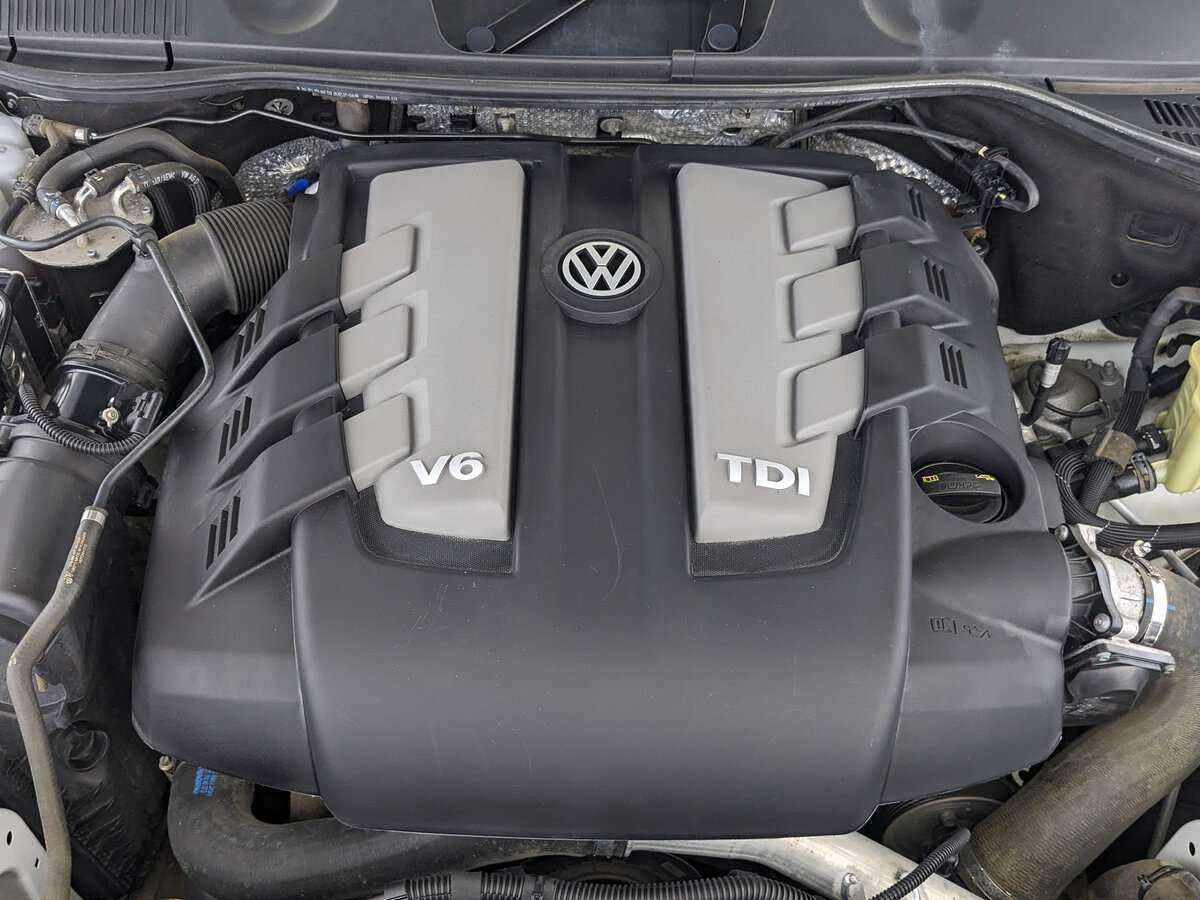 Volkswagen Touareg, 2017 Фото №9