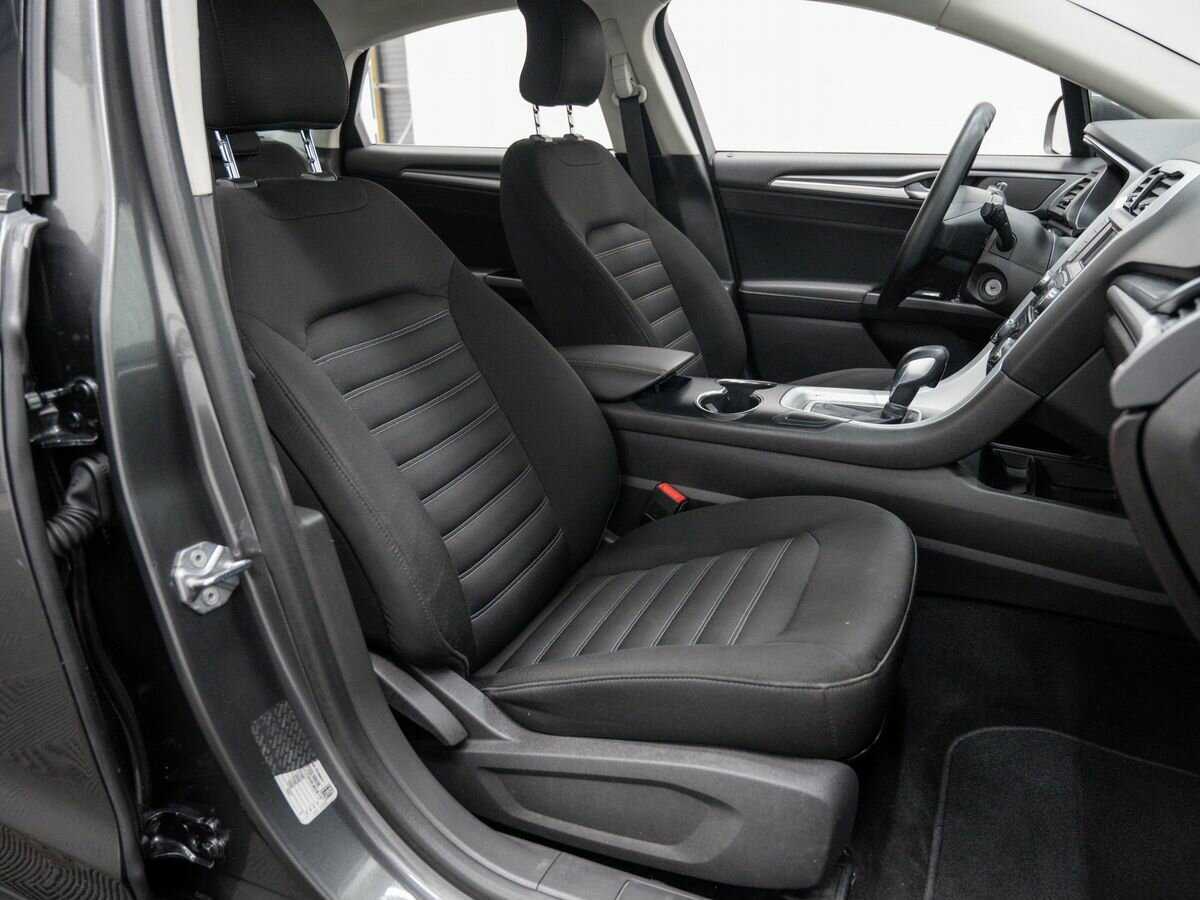 Ford Mondeo, 2017 Фото №8