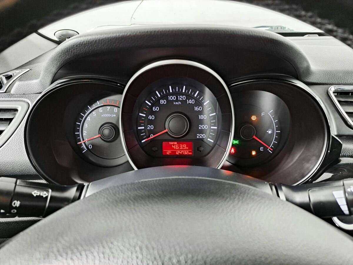 Kia Rio, 2015 Фото №11