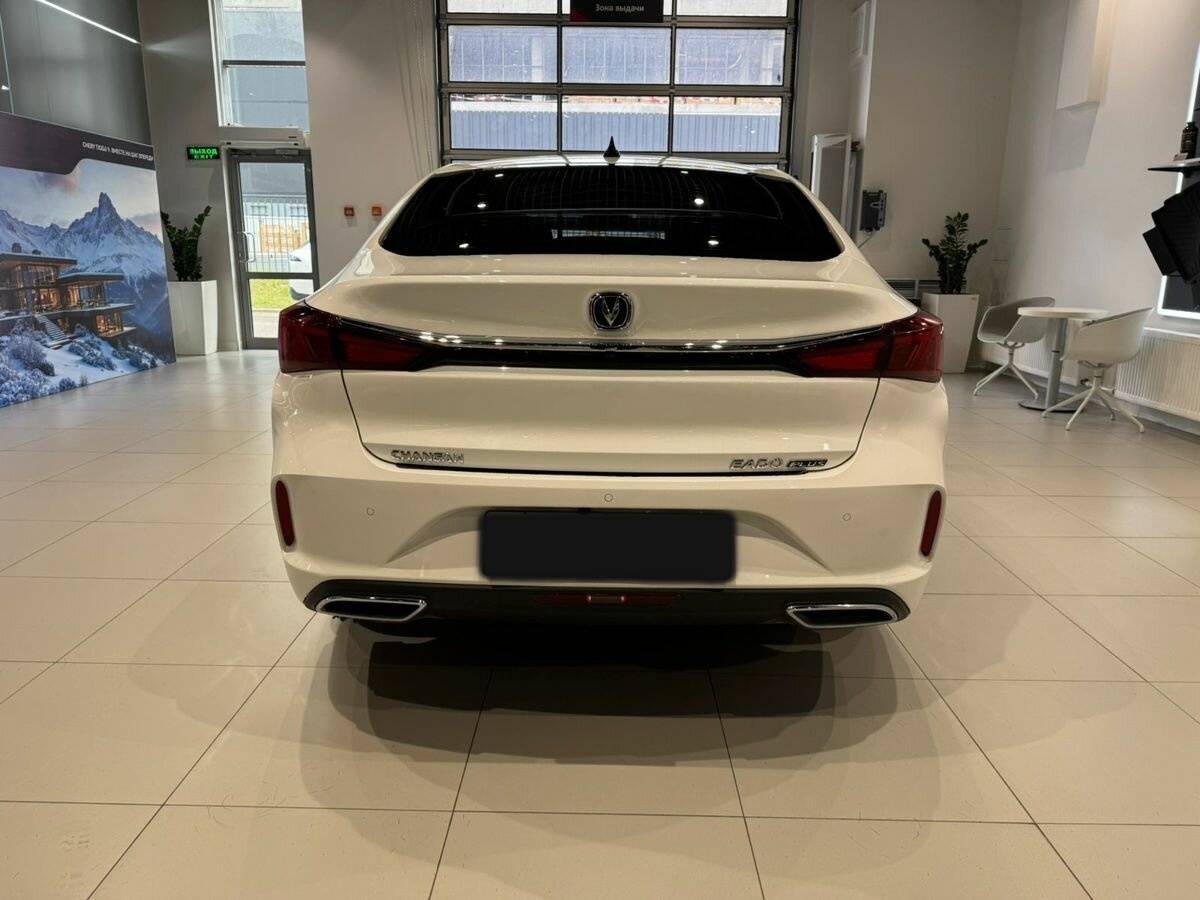 Changan Eado Plus, 2023 Фото №5